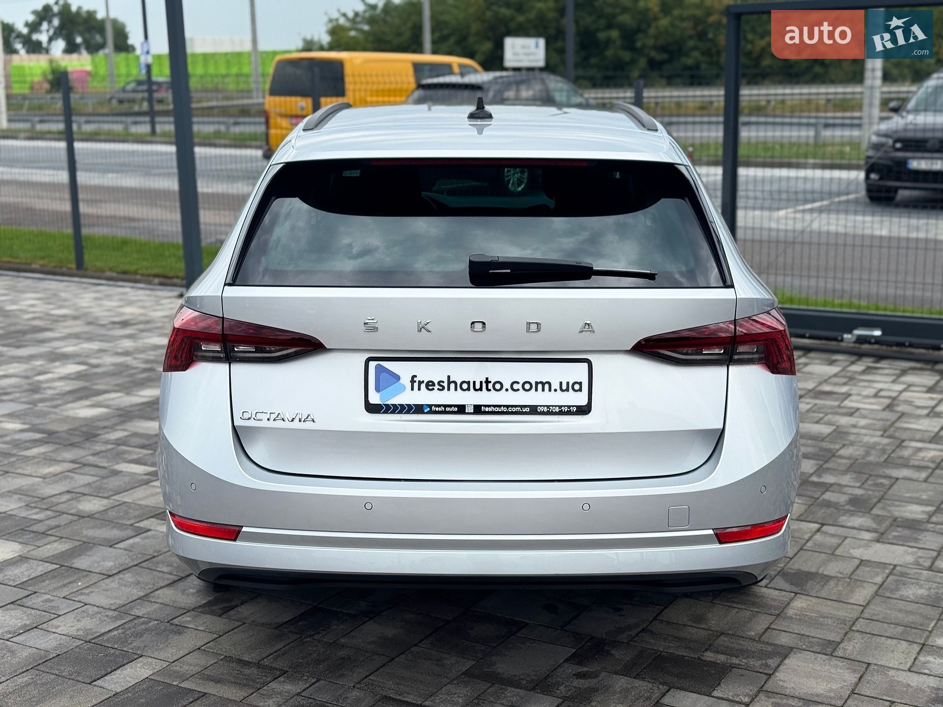 Skoda Octavia 2022 VIN TMBJJ8NX1PY064839 фото оголошення 11 з 42