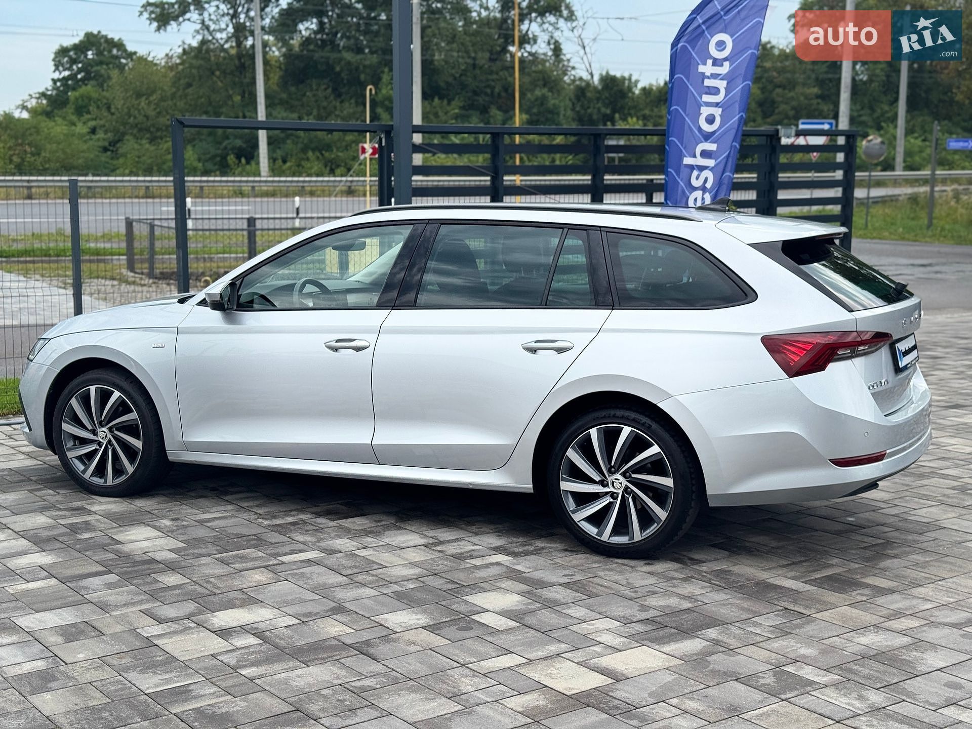 Skoda Octavia 2022 VIN TMBJJ8NX1PY064839 фото оголошення 9 з 42