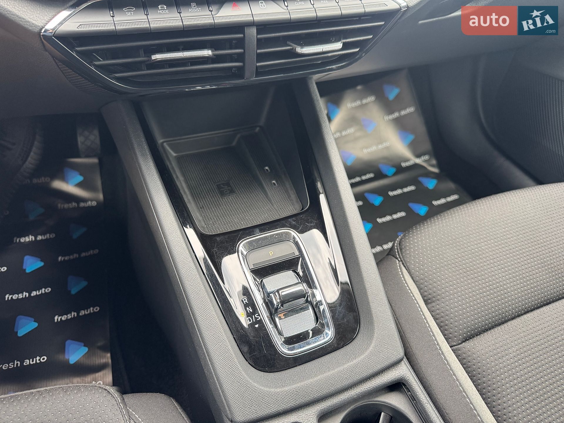Skoda Octavia 2022 VIN TMBJJ8NX1PY064839 фото оголошення 27 з 42