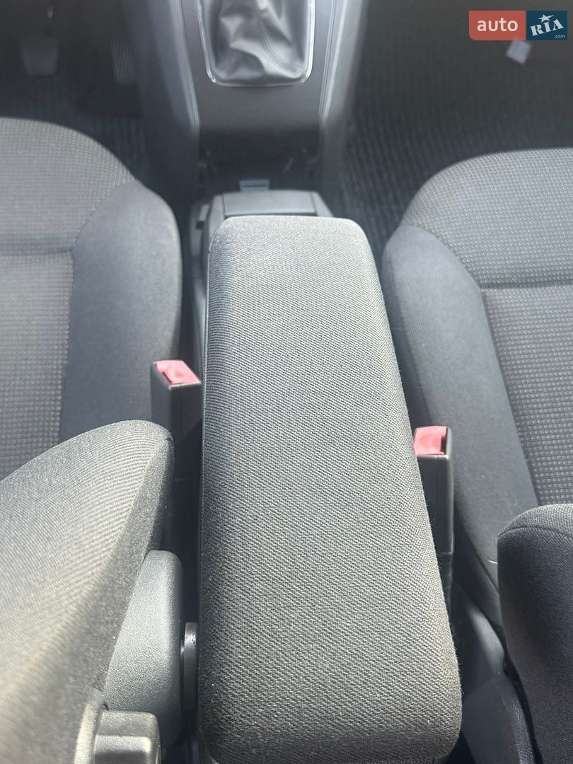 Opel Zafira 2013 VIN W0L0AHM75D2048075 фото оголошення 11 з 32