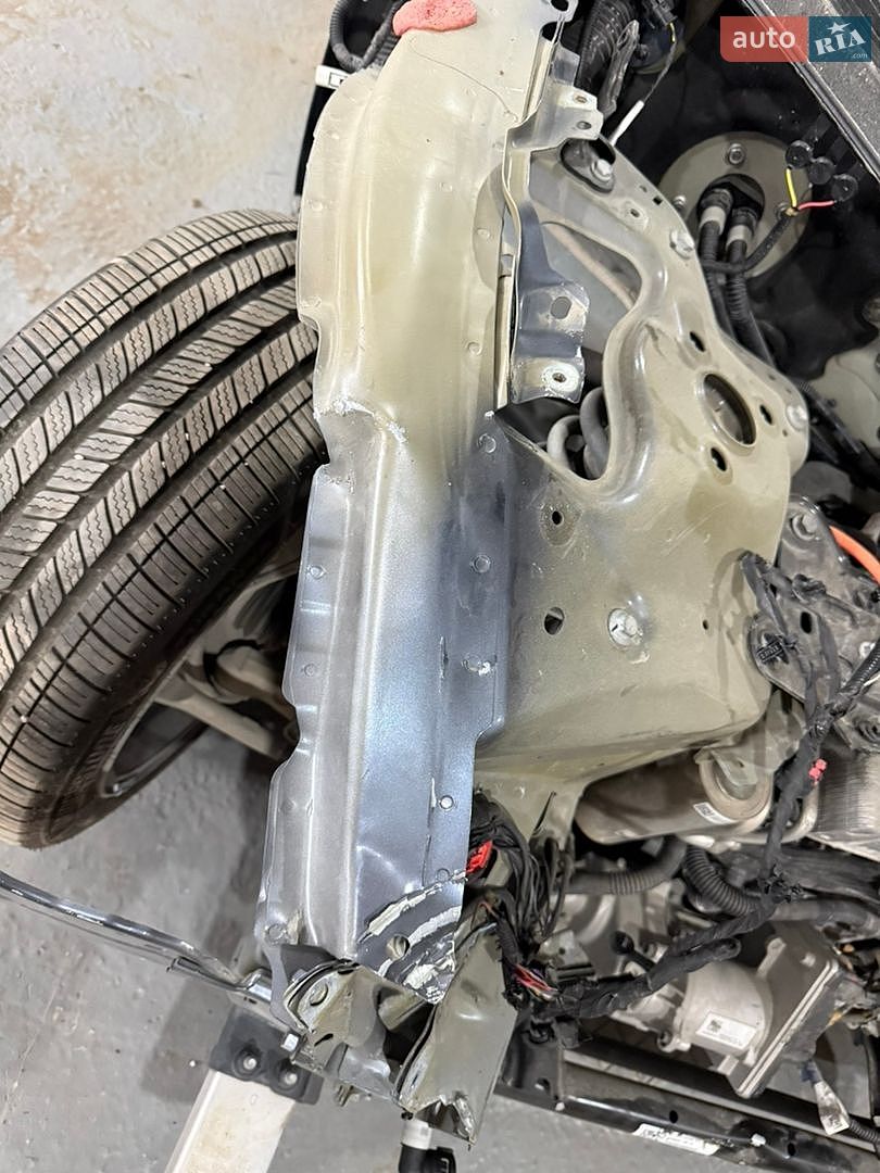 Tesla Model 3 2022 VIN 5YJ3E1EB1NF156037 фото оголошення 8 з 21