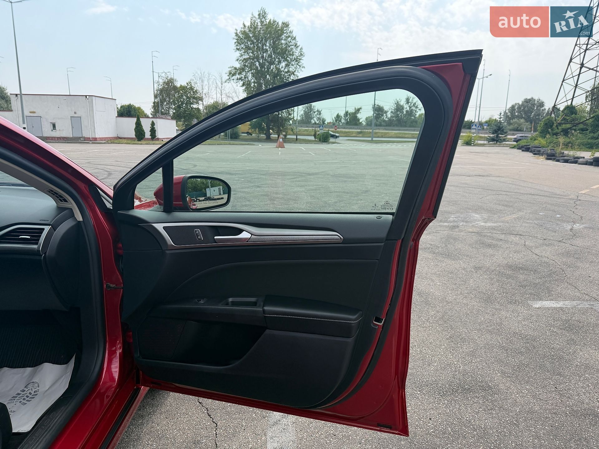 Ford Fusion 2020 VIN 3FA6P0T93LR157922 фото оголошення 21 з 112