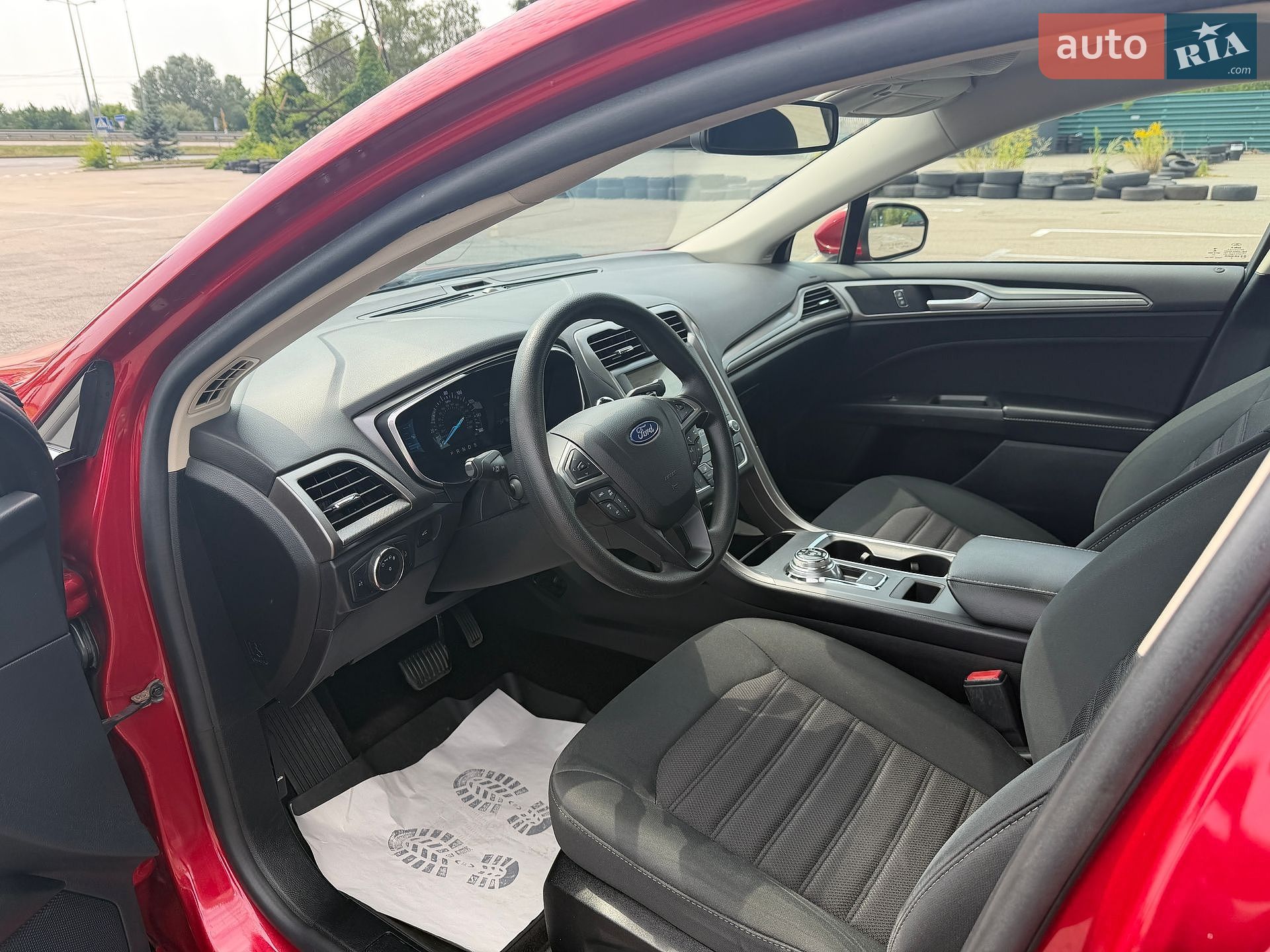 Ford Fusion 2020 VIN 3FA6P0T93LR157922 фото оголошення 33 з 112