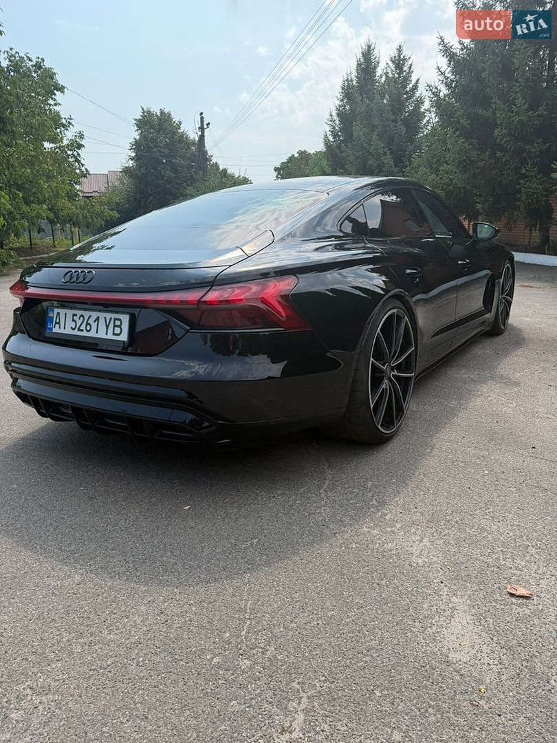 Audi e-tron GT 2021 VIN WAUZZZFW1N7003417 фото оголошення 8 з 20