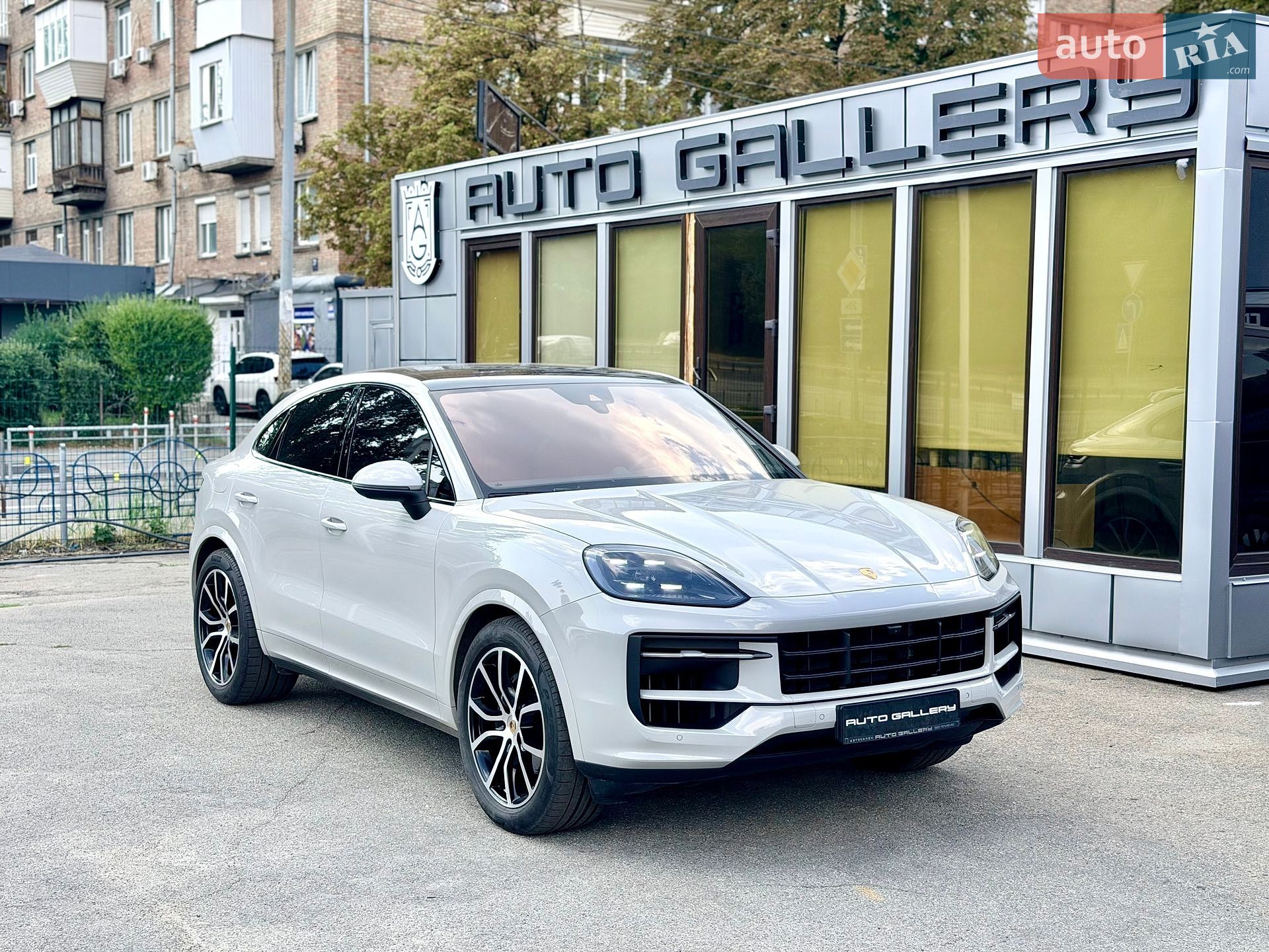 Porsche Cayenne Coupe 2023 VIN WP1ZZZ9YZRDA47176 фото оголошення 2 з 48
