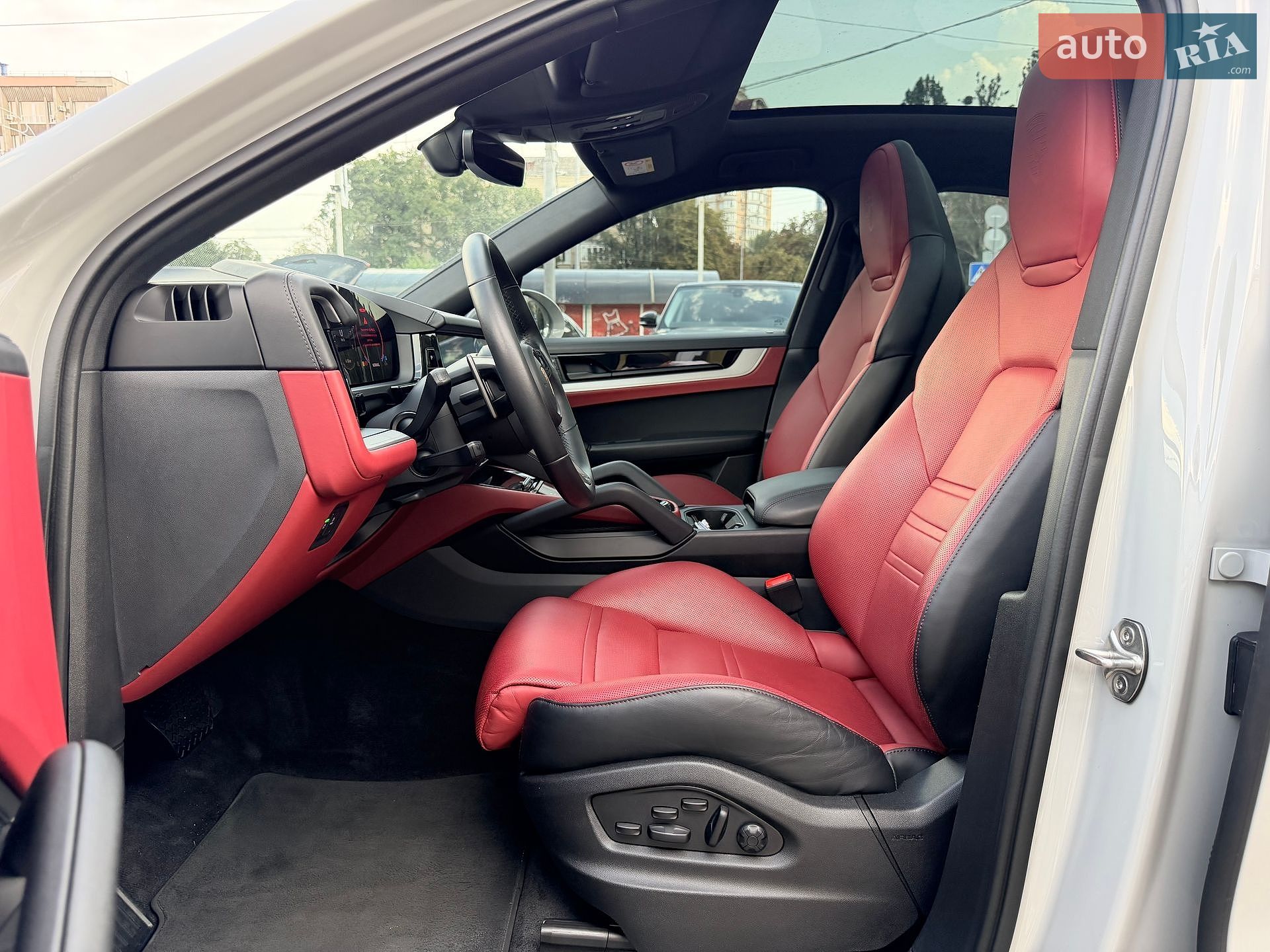 Porsche Cayenne Coupe 2023 VIN WP1ZZZ9YZRDA47176 фото оголошення 33 з 48