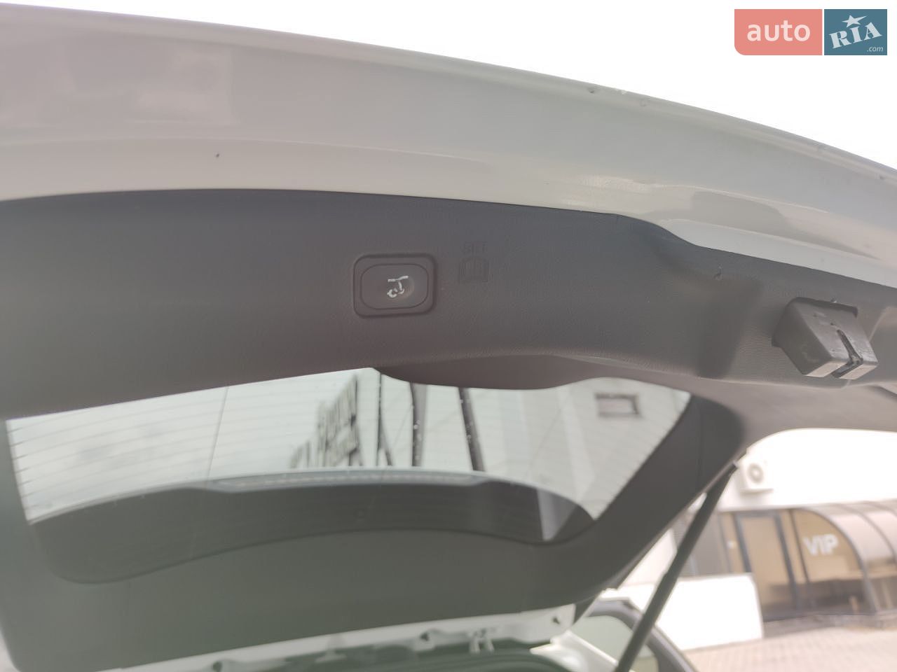 Ford Edge 2020 VIN 2FMPK4K9XLBB05901 фото оголошення 34 з 37