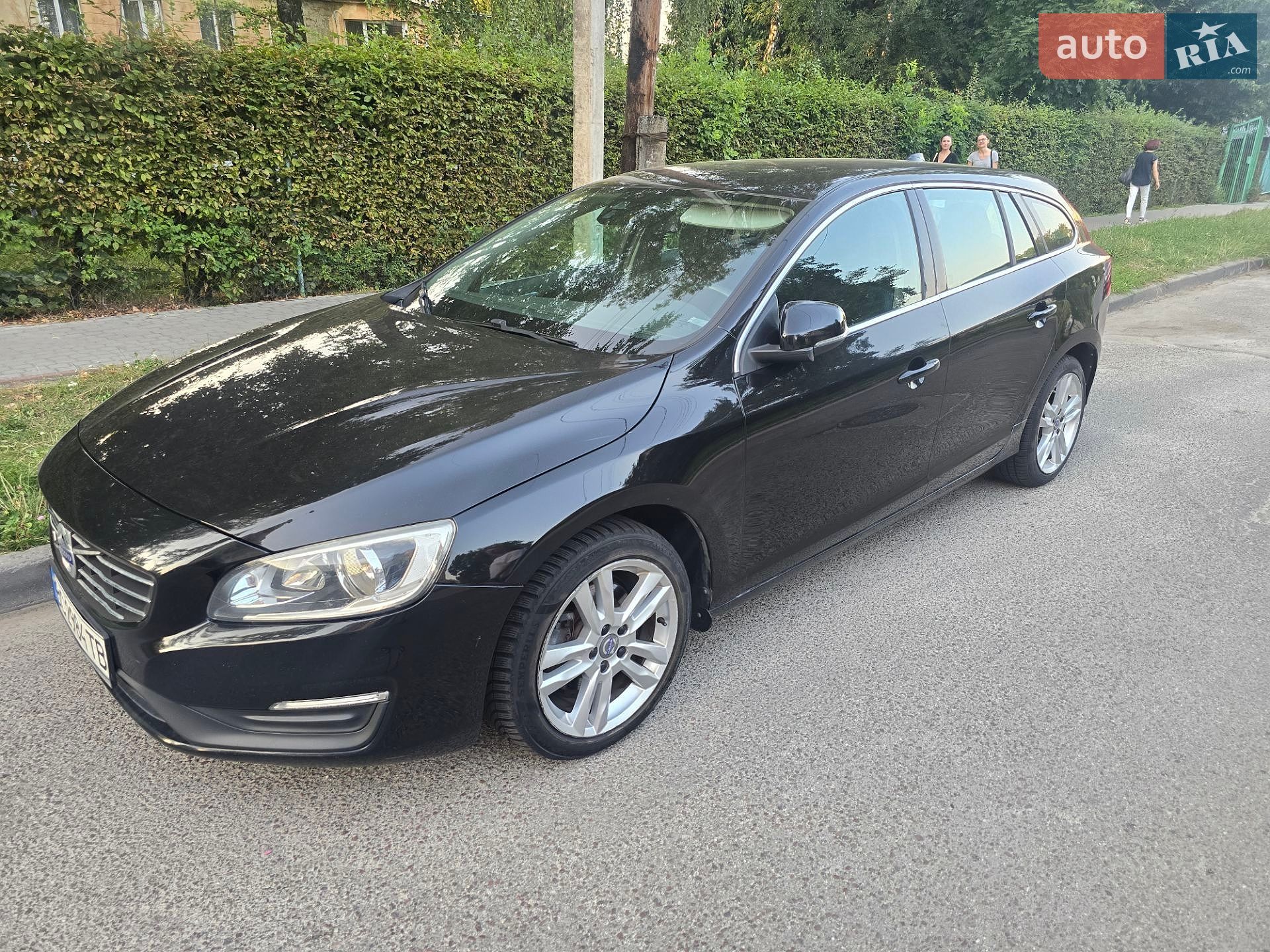 Volvo V60 2015 VIN YV1FW7980G1308409 фото оголошення 8 з 32
