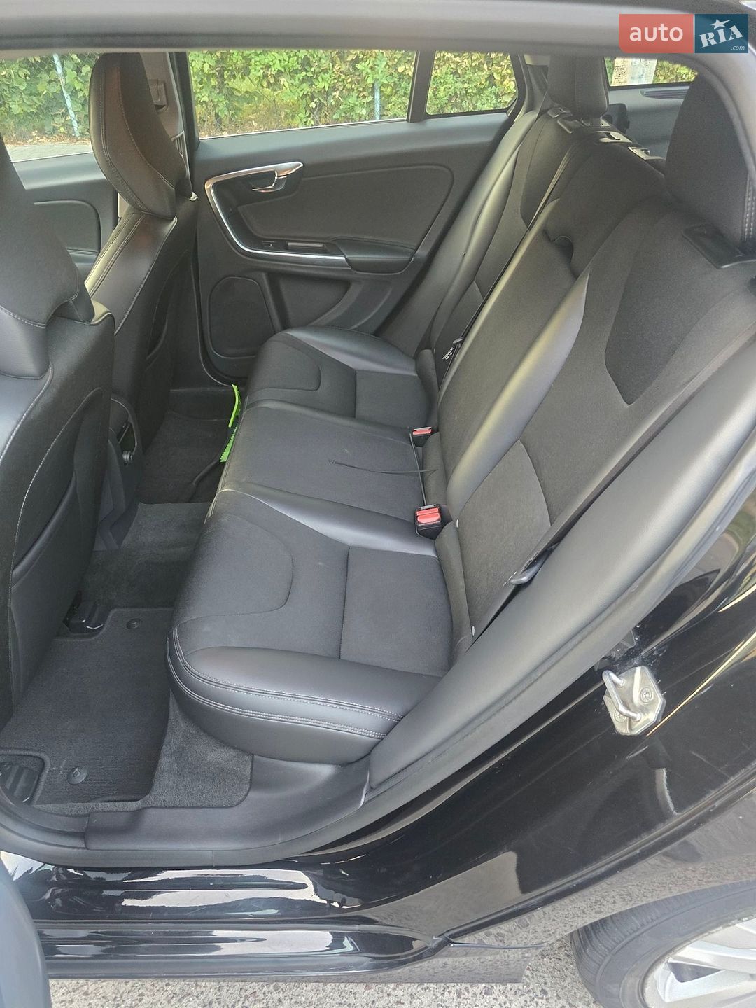 Volvo V60 2015 VIN YV1FW7980G1308409 фото оголошення 11 з 32