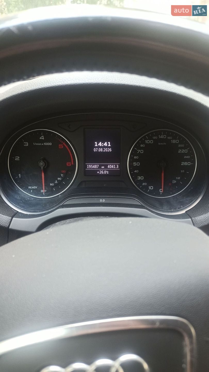 Audi A3 2016 VIN WAUZZZ8VXG1100626 фото оголошення 8 з 18