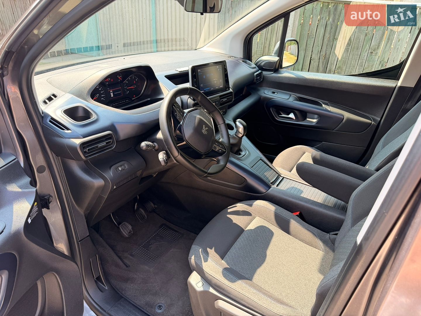 Peugeot Rifter 2021 VIN VR3EC9HPAMJ569054 фото оголошення 20 з 36