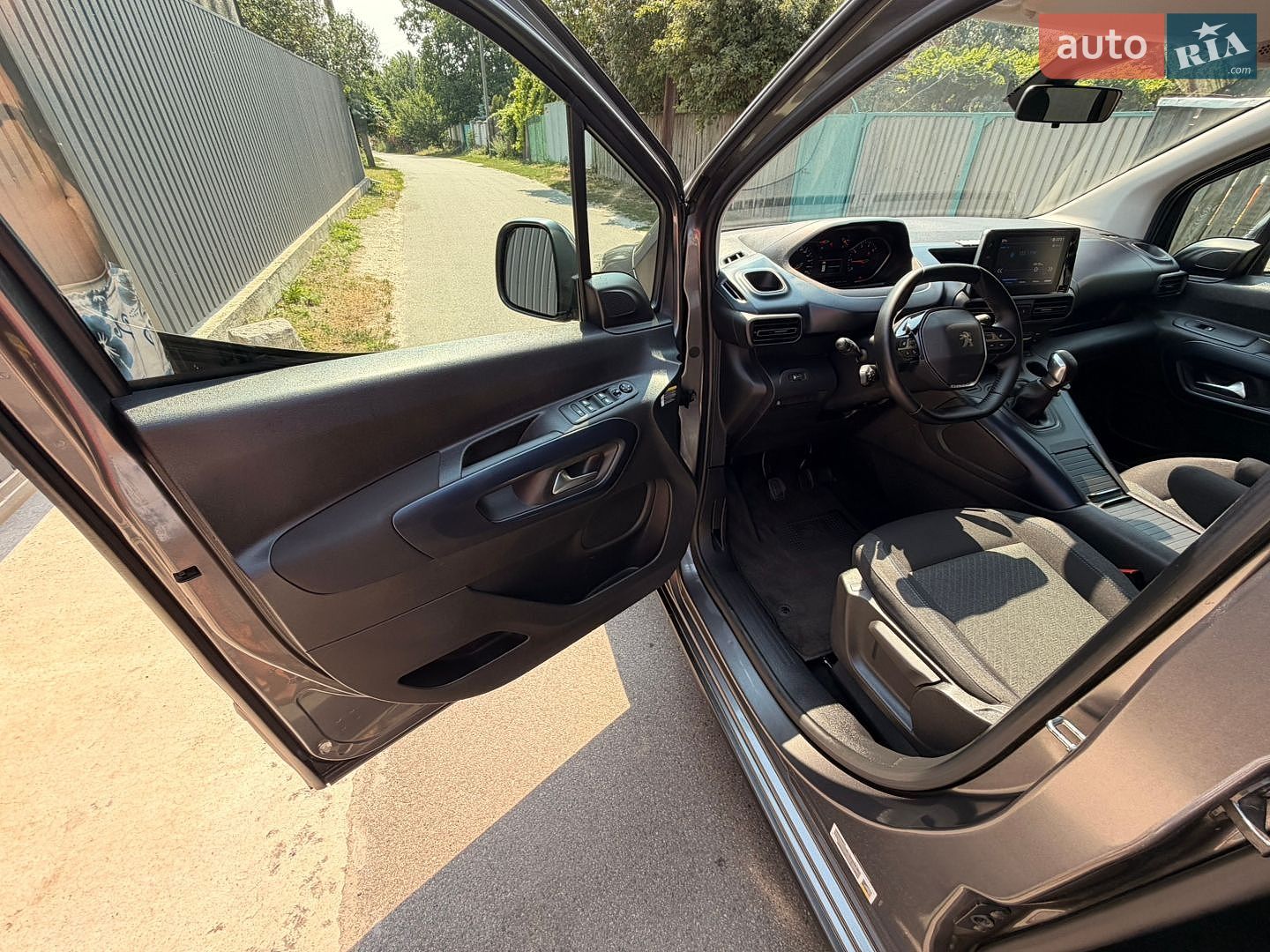 Peugeot Rifter 2021 VIN VR3EC9HPAMJ569054 фото оголошення 26 з 36