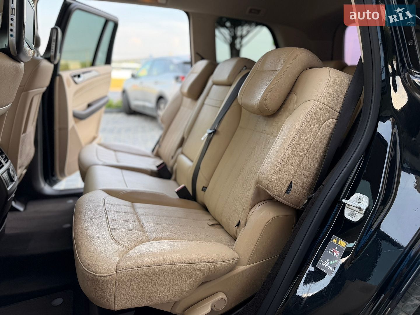 Mercedes-Benz GLS-Class 2016 VIN 4JGDF6EEXHA783465 фото оголошення 53 з 70