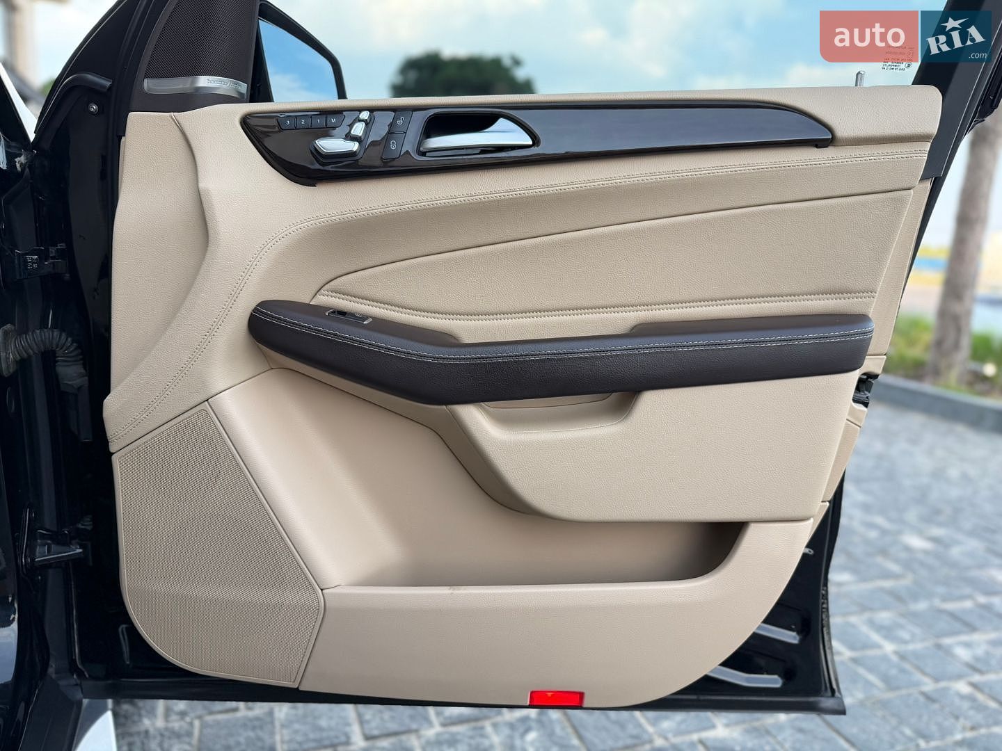 Mercedes-Benz GLS-Class 2016 VIN 4JGDF6EEXHA783465 фото оголошення 63 з 70