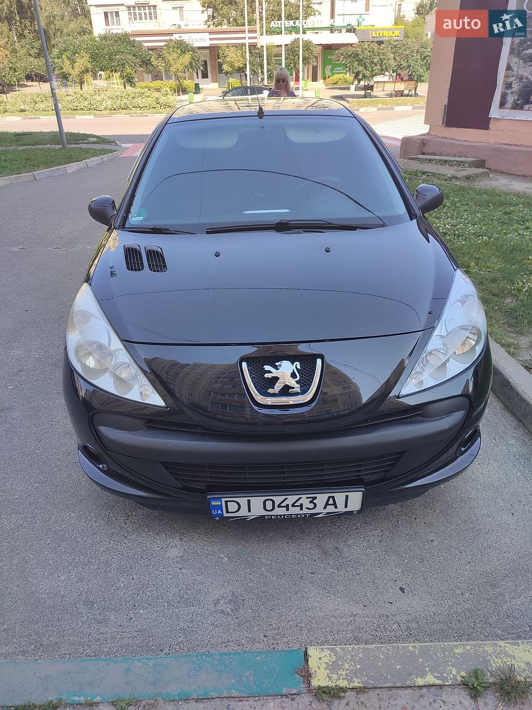 Peugeot 206 2010 VIN VF32LKFWAAY019970 фото оголошення 2 з 16