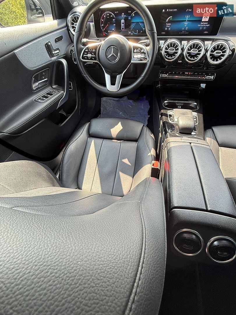 Mercedes-Benz A-Class 2019 VIN WDD3G4FB5KW026270 фото оголошення 17 з 29