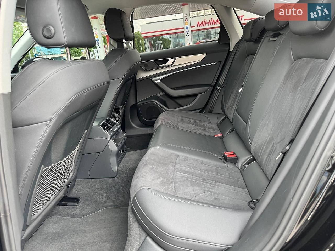 Audi A6 2022 VIN WAUZZZF26NN032081 фото оголошення 42 з 49