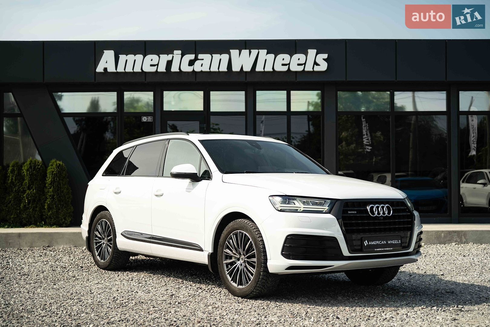 Audi Q7 2018 VIN WA1WAAF78JD001029 фото оголошення 19 з 22