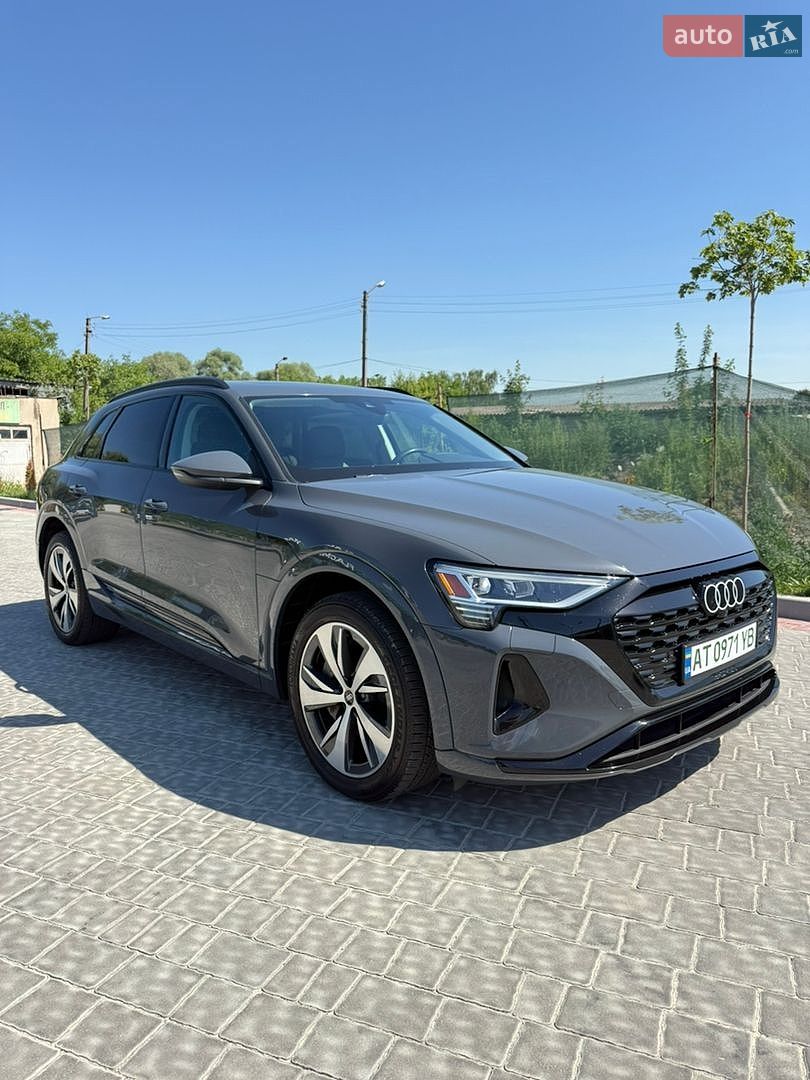 Audi Q8 e-tron 2023 VIN WA14AAGE4RB035237 фото оголошення 6 з 43