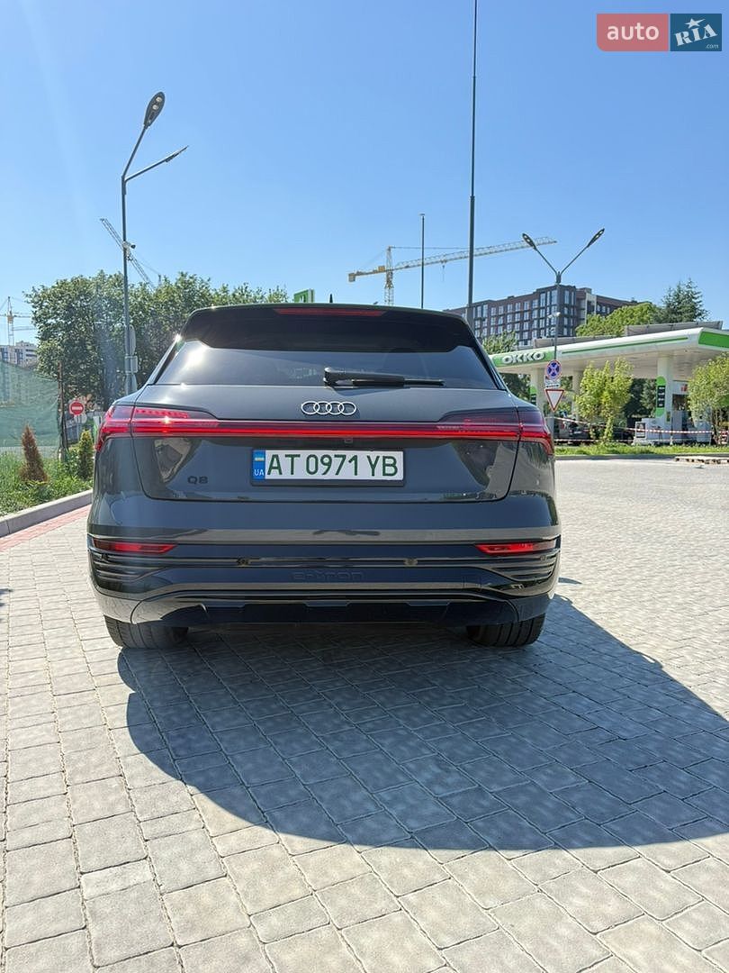 Audi Q8 e-tron 2023 VIN WA14AAGE4RB035237 фото оголошення 26 з 43
