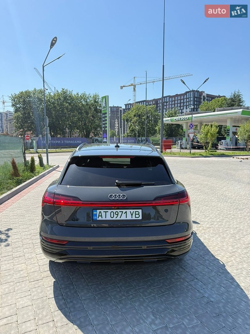 Audi Q8 e-tron 2023 VIN WA14AAGE4RB035237 фото оголошення 24 з 43