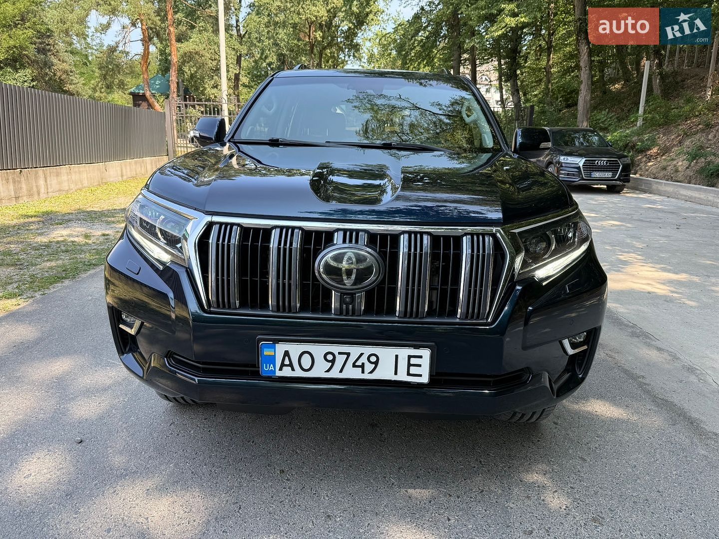 Toyota Land Cruiser Prado 2020 VIN JTEBR3FJ10K171419 фото оголошення 8 з 24