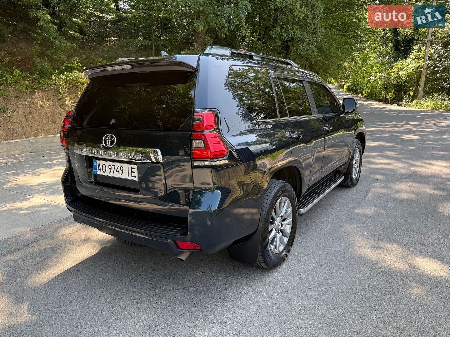 Toyota Land Cruiser Prado 2020 VIN JTEBR3FJ10K171419 фото оголошення 6 з 24