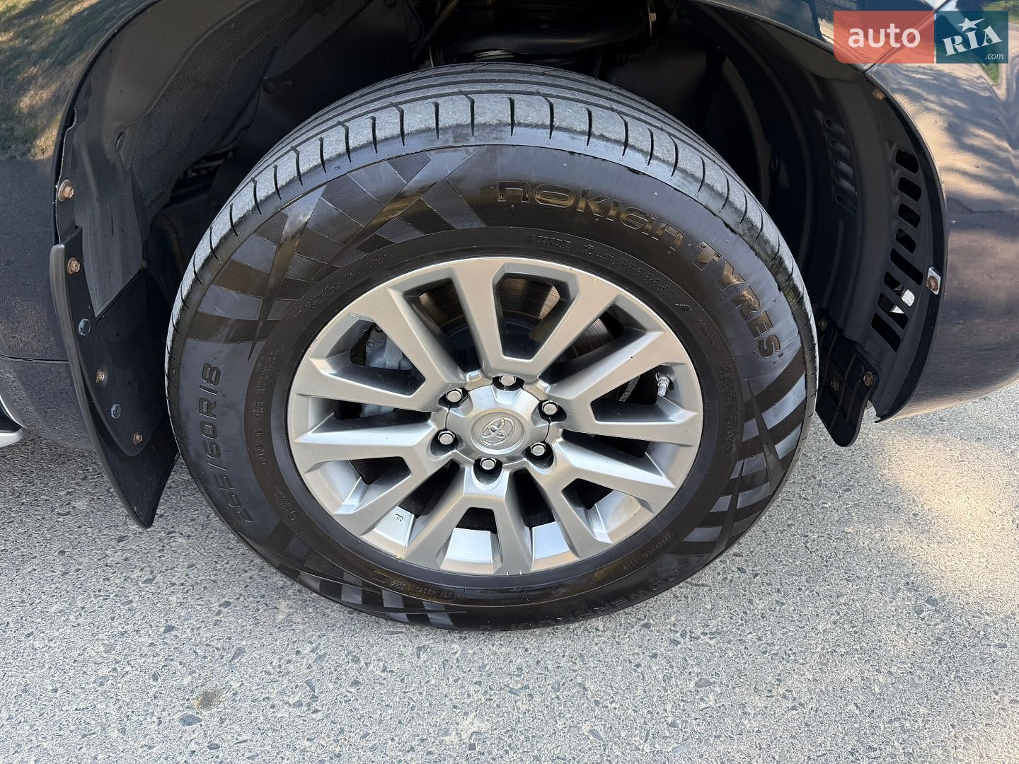 Toyota Land Cruiser Prado 2020 VIN JTEBR3FJ10K171419 фото оголошення 22 з 24