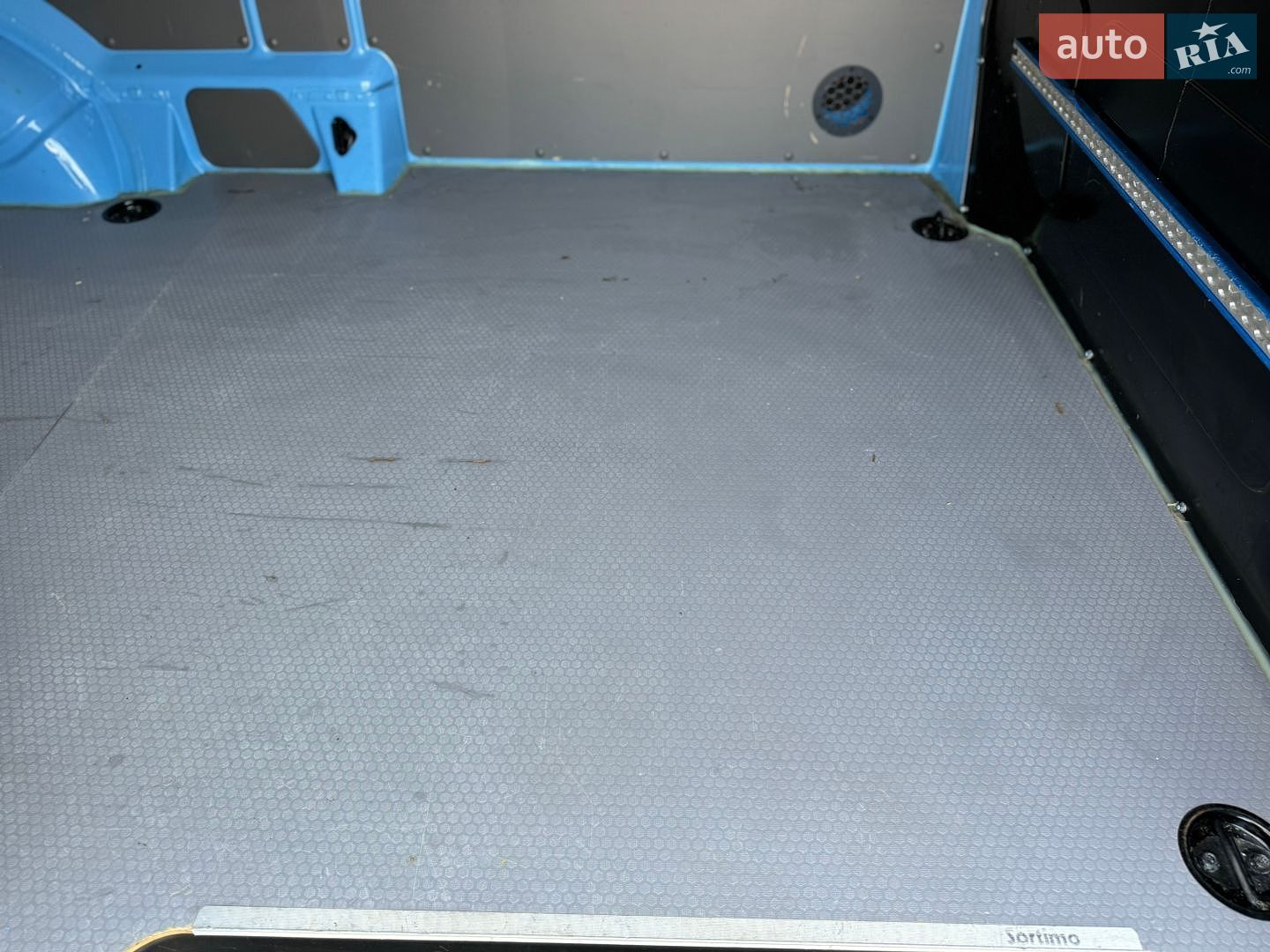 Volkswagen Transporter 2021 VIN WV1ZZZ7HZMH055317 фото оголошення 14 з 74