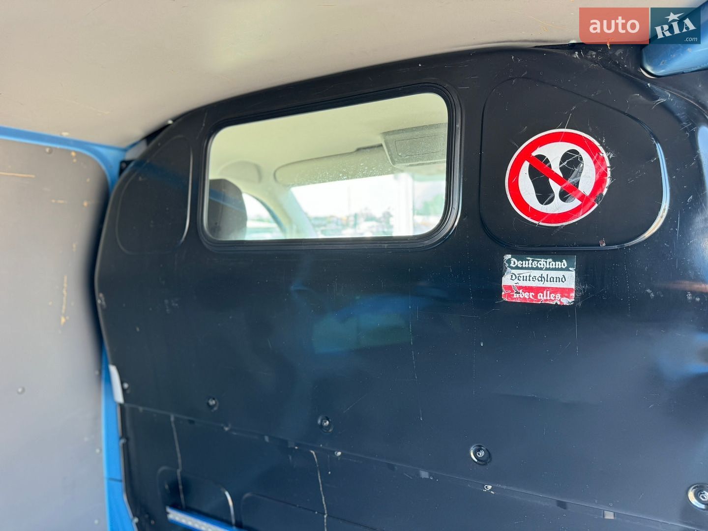 Volkswagen Transporter 2021 VIN WV1ZZZ7HZMH055317 фото оголошення 16 з 74