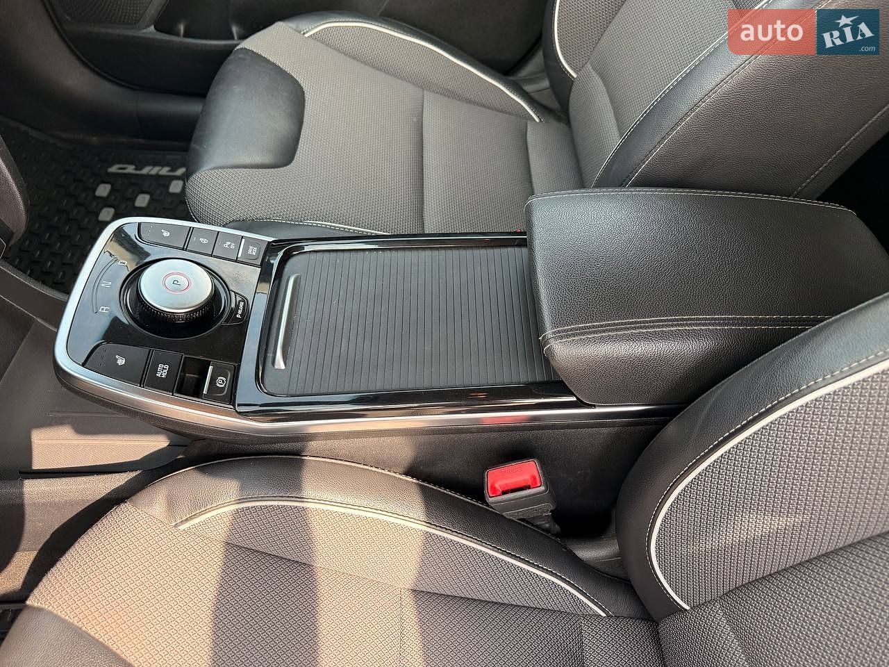 Kia Niro 2021 VIN KNACC81GFN5120576 фото оголошення 17 з 28