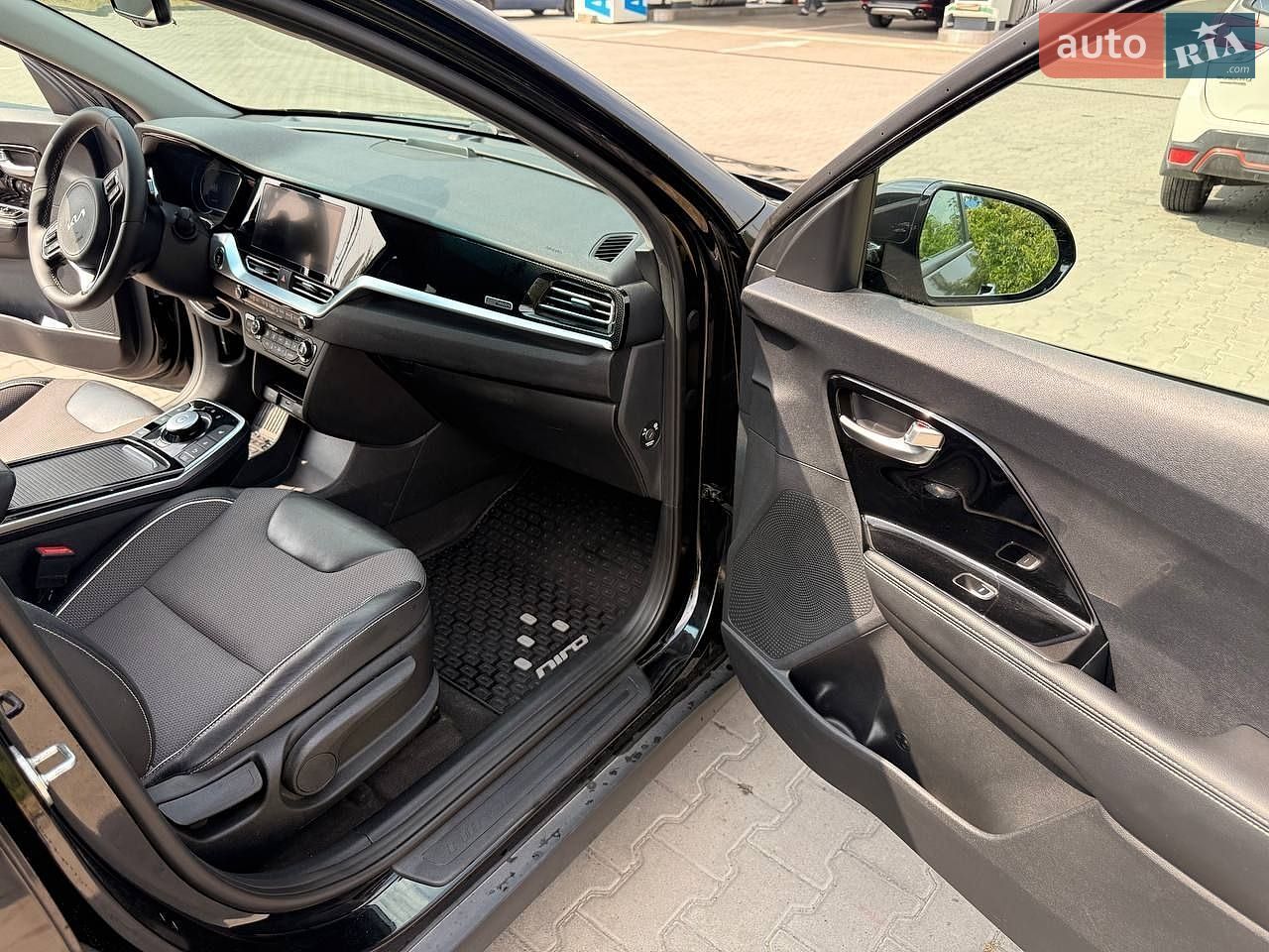 Kia Niro 2021 VIN KNACC81GFN5120576 фото оголошення 13 з 28