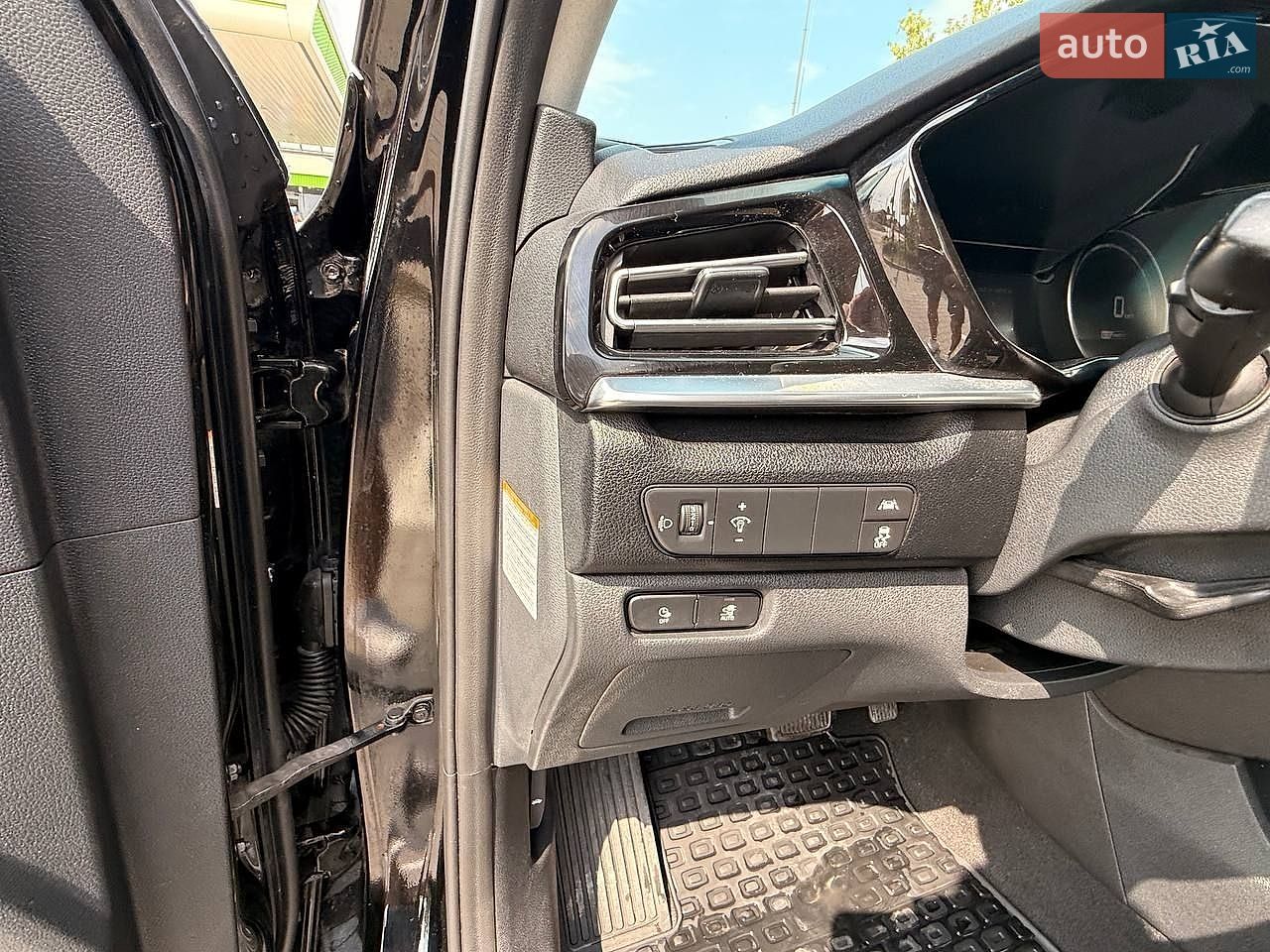 Kia Niro 2021 VIN KNACC81GFN5120576 фото оголошення 20 з 28