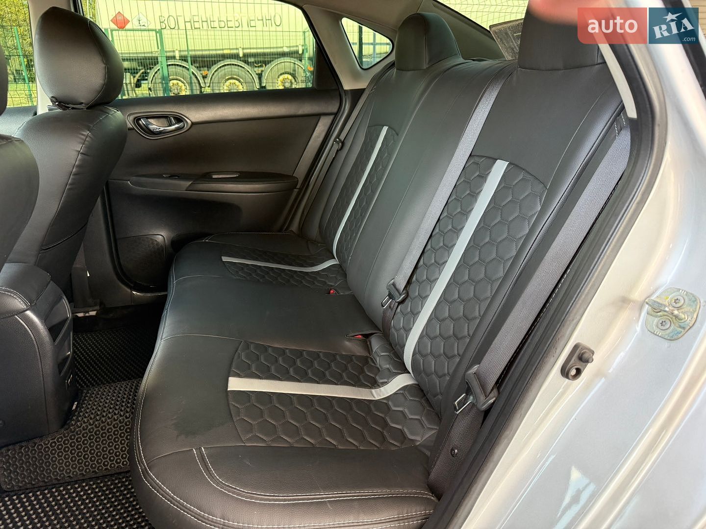 Nissan Sentra 2017 VIN 3N1AB7AP9HY338231 фото оголошення 11 з 12