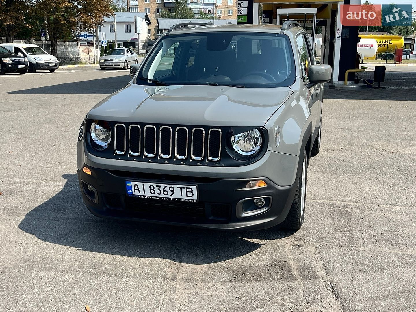 Jeep Renegade 2019 VIN ZACNJABB2LPL33819 фото оголошення 3 з 51