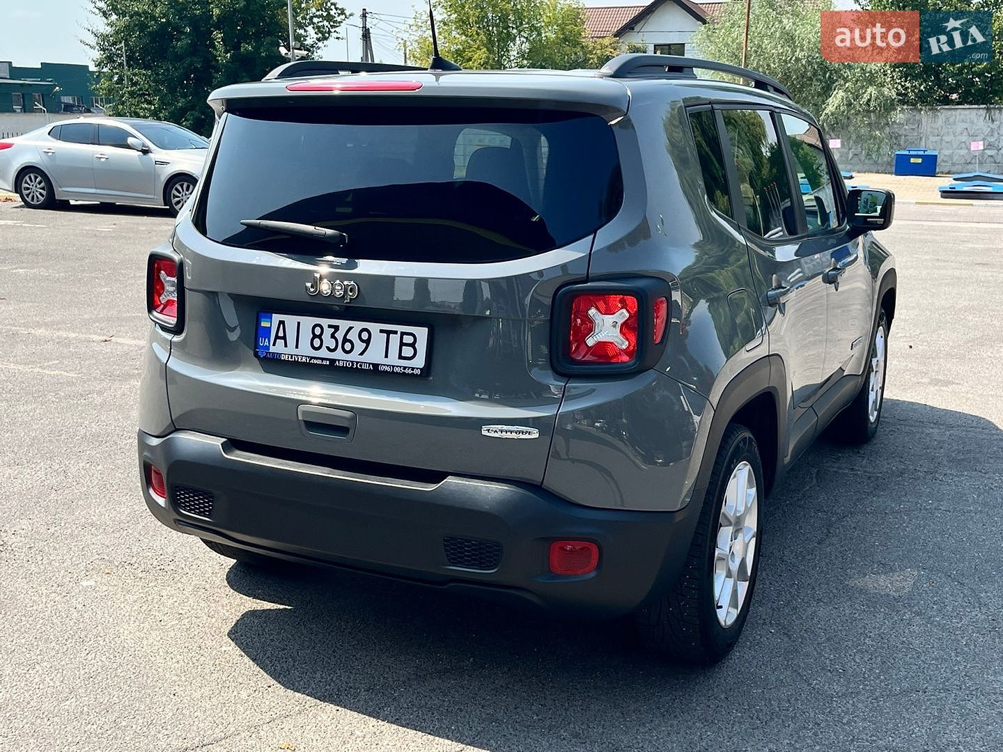 Jeep Renegade 2019 VIN ZACNJABB2LPL33819 фото оголошення 16 з 51