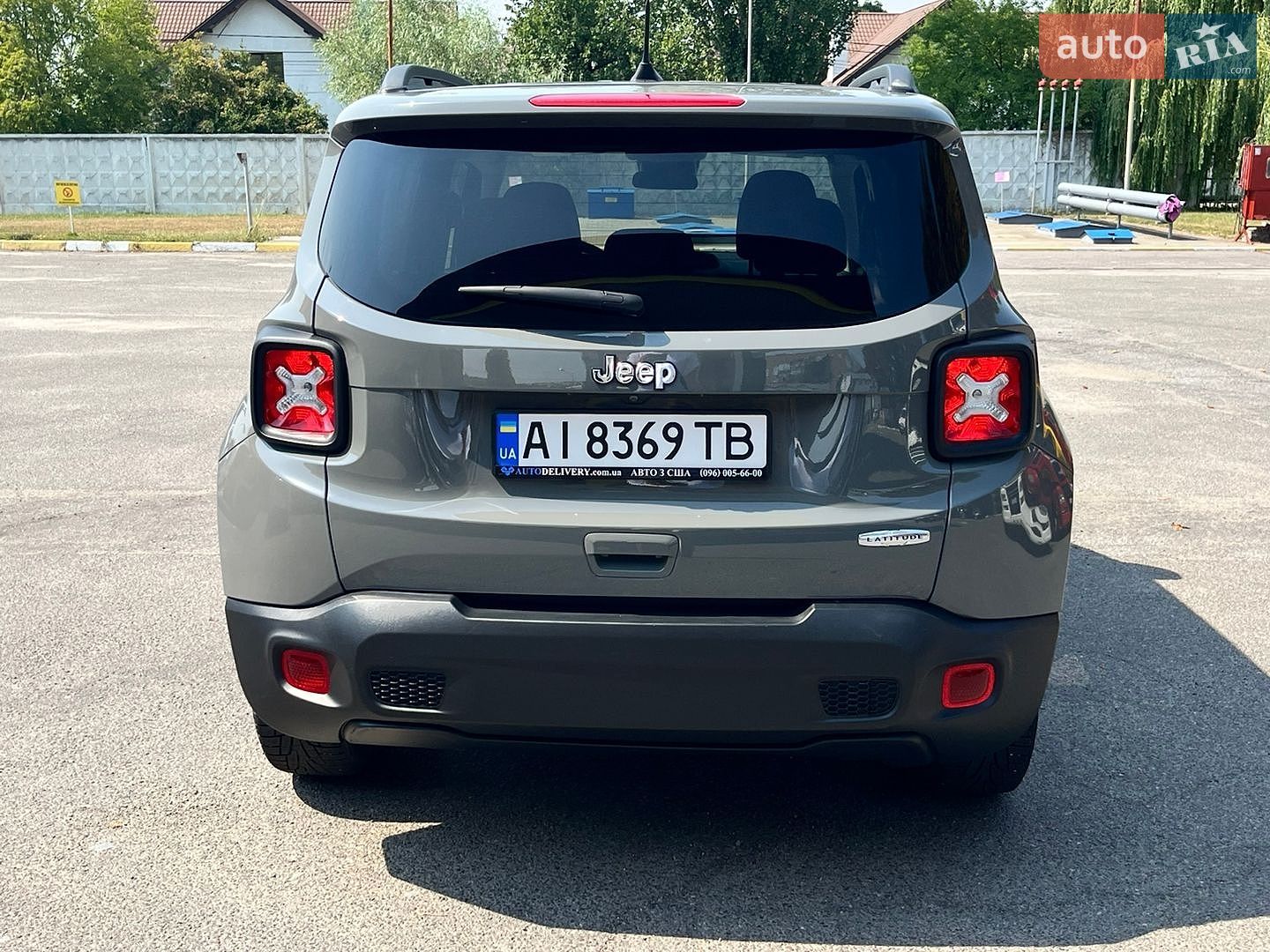 Jeep Renegade 2019 VIN ZACNJABB2LPL33819 фото оголошення 17 з 51
