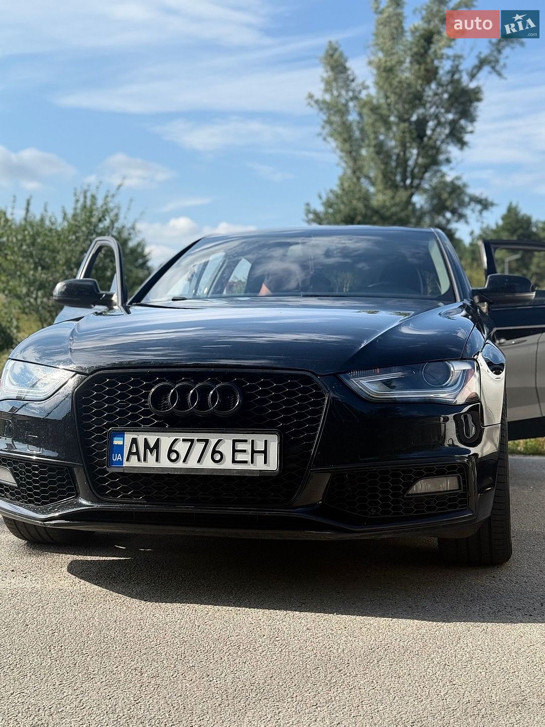 Audi A4 2015 VIN WAUAFAFL6GN012531 фото оголошення 3 з 13