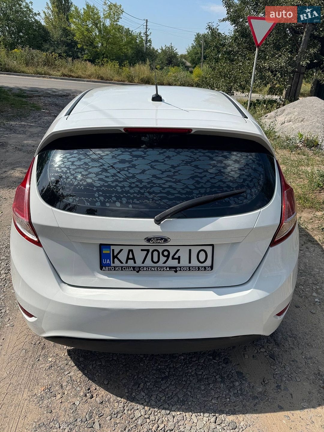 Ford Fiesta 2017 VIN 3FADP4EJ9HM128435 фото оголошення 2 з 27