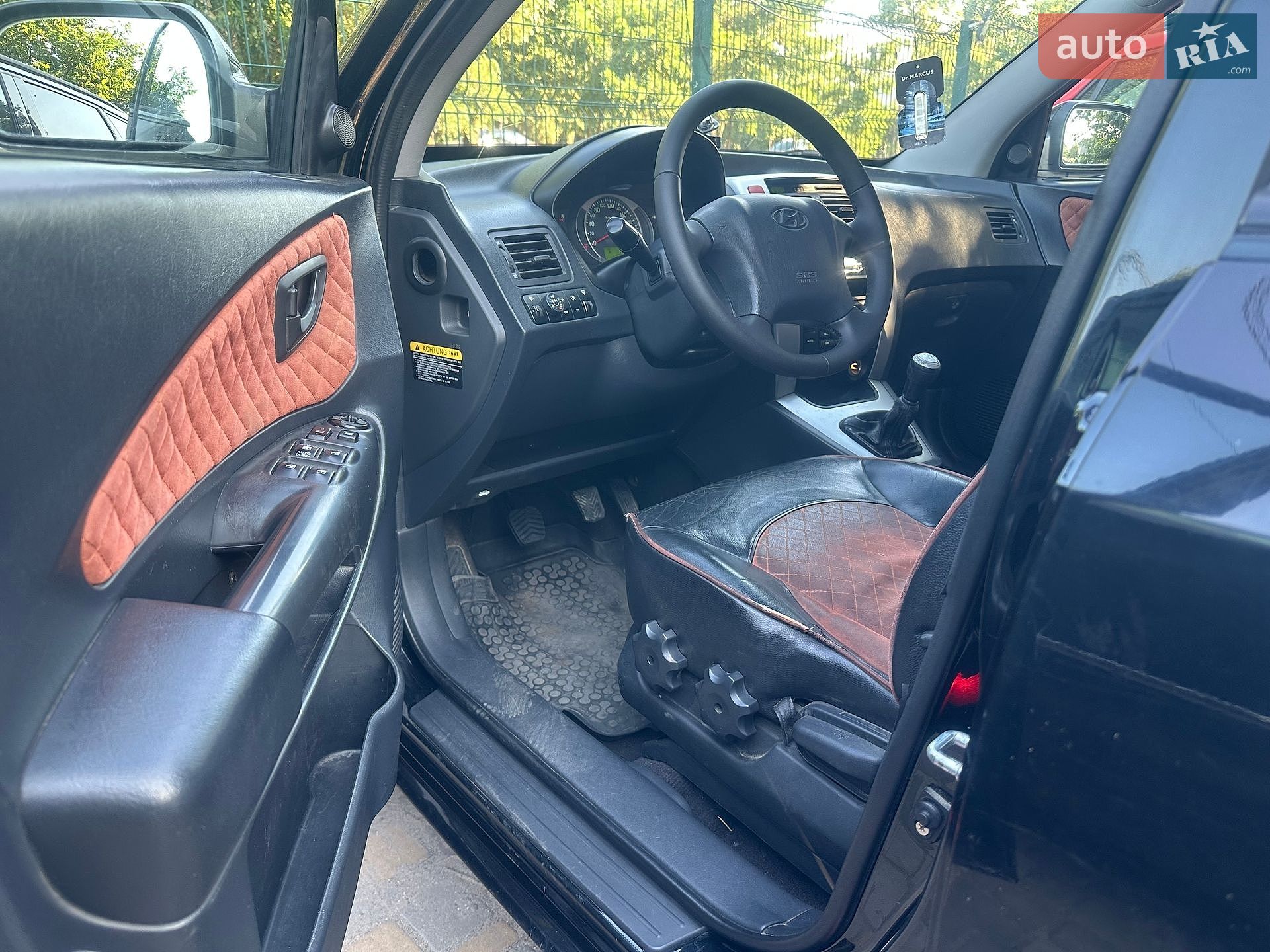 Hyundai Tucson 2007 VIN KMHJN81BP7U721801 фото оголошення 19 з 22