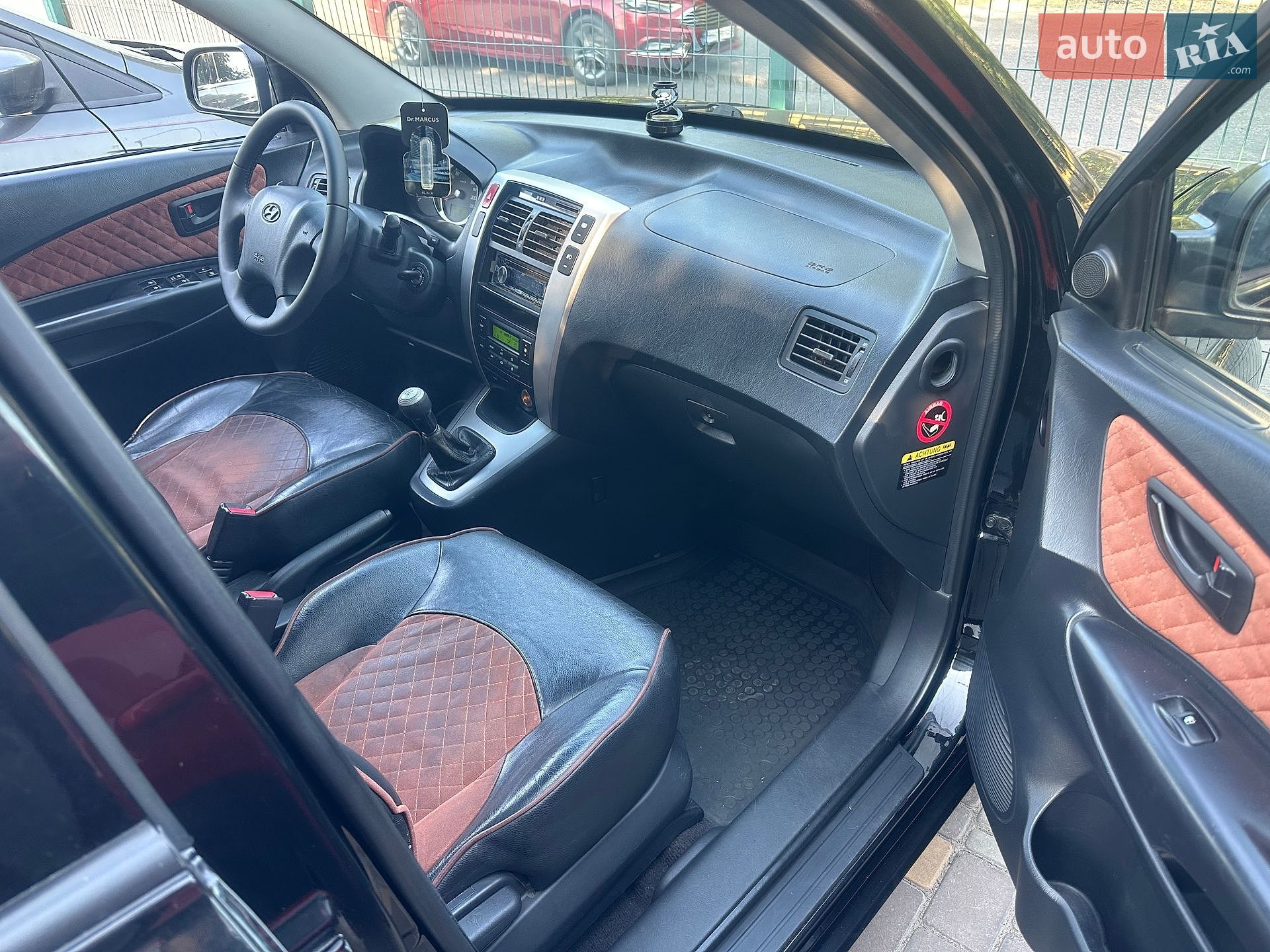 Hyundai Tucson 2007 VIN KMHJN81BP7U721801 фото оголошення 4 з 22