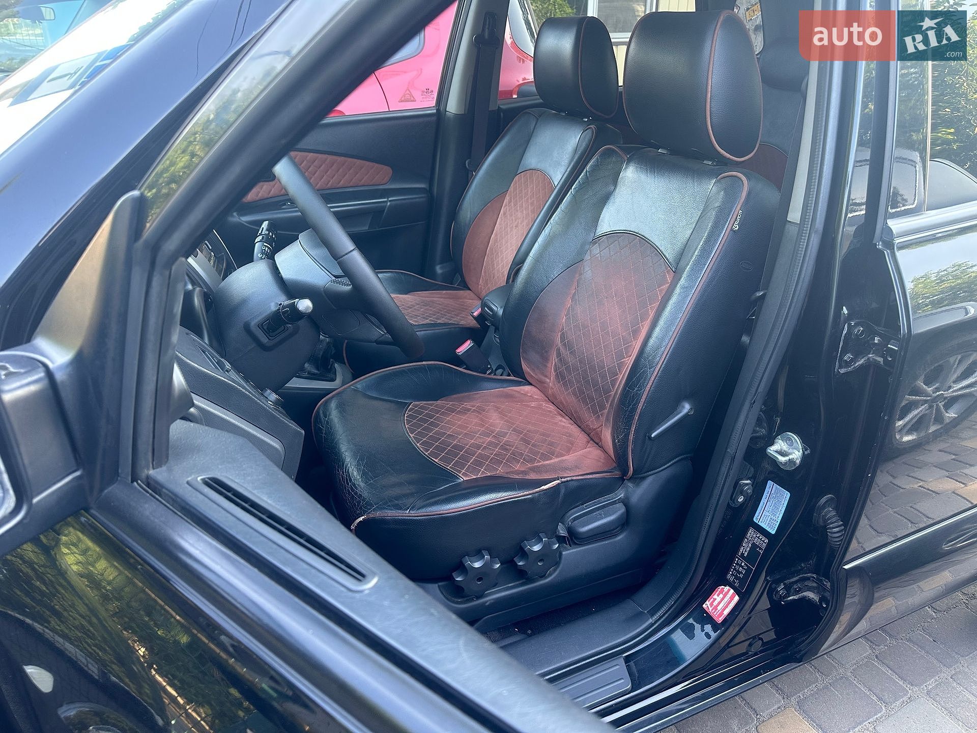 Hyundai Tucson 2007 VIN KMHJN81BP7U721801 фото оголошення 7 з 22