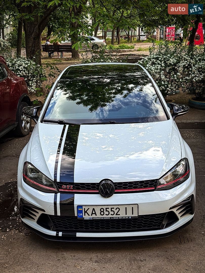 Volkswagen Golf GTI 2016 VIN 3VW447AUXGM061330 фото оголошення 17 з 23
