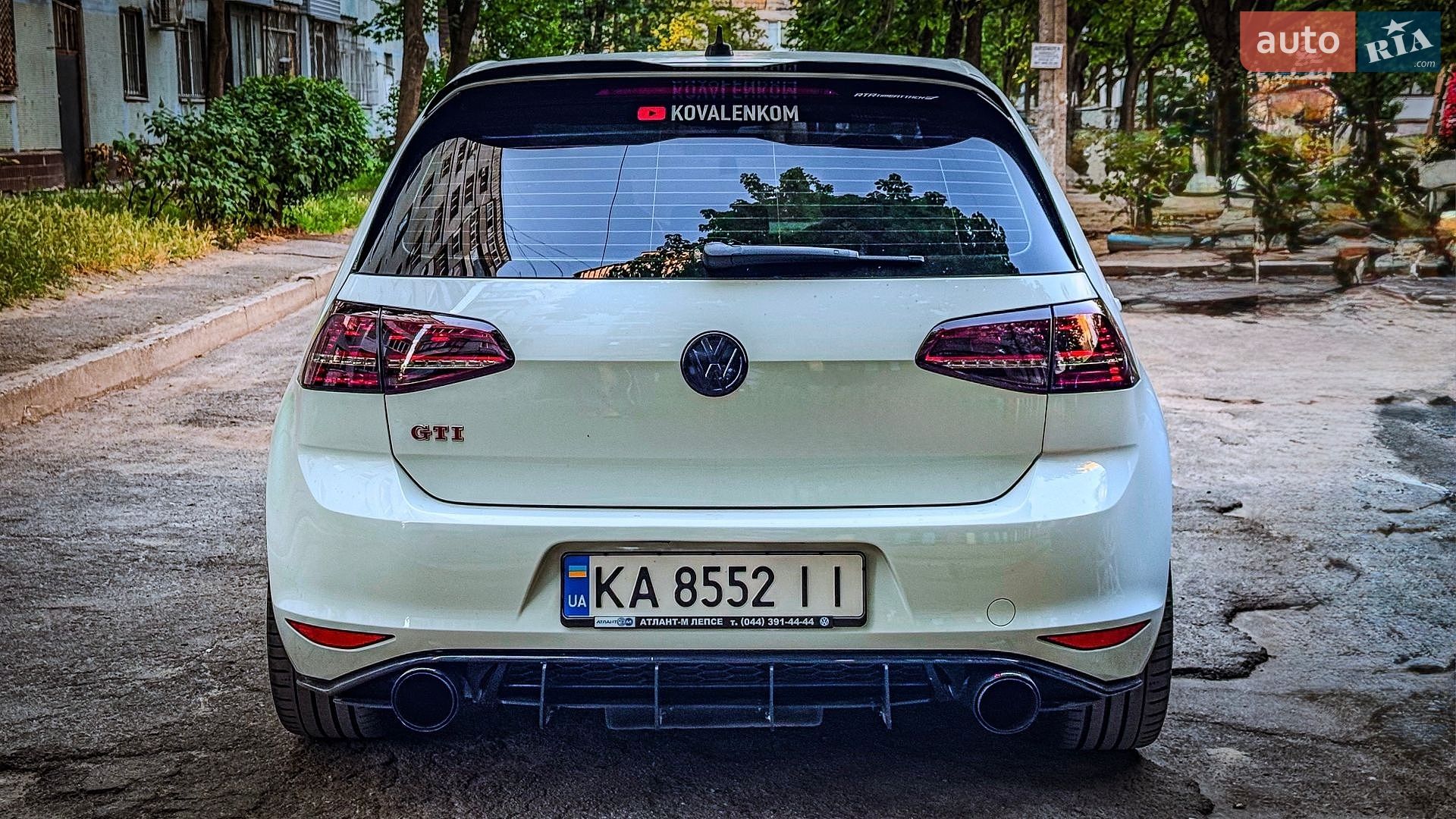 Volkswagen Golf GTI 2016 VIN 3VW447AUXGM061330 фото оголошення 4 з 23