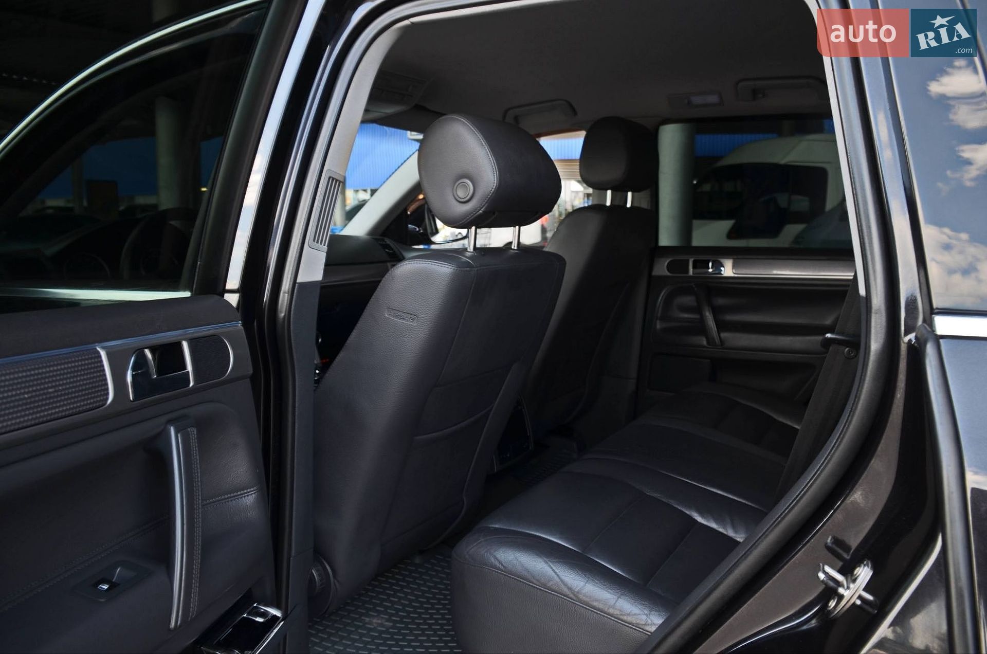 Volkswagen Touareg 2008 VIN WVGZZZ7LZ7D089134 фото оголошення 8 з 11