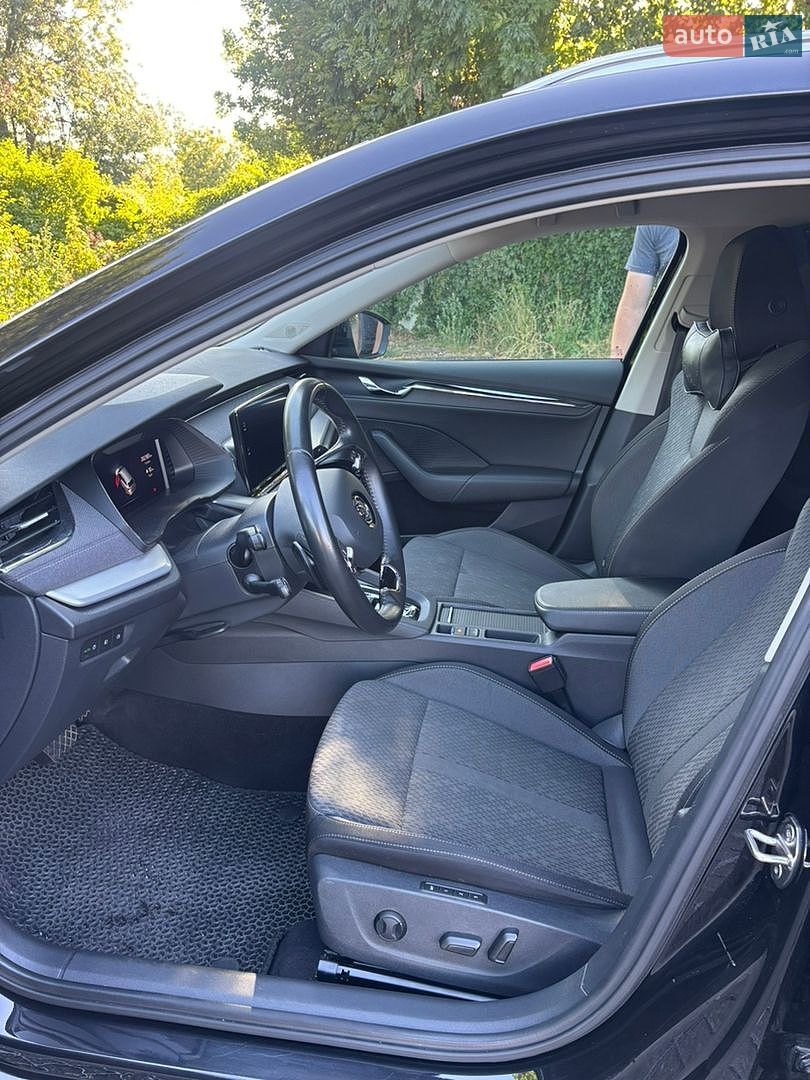 Skoda Octavia 2021 VIN TMBJJ7NX2MY140848 фото оголошення 19 з 26