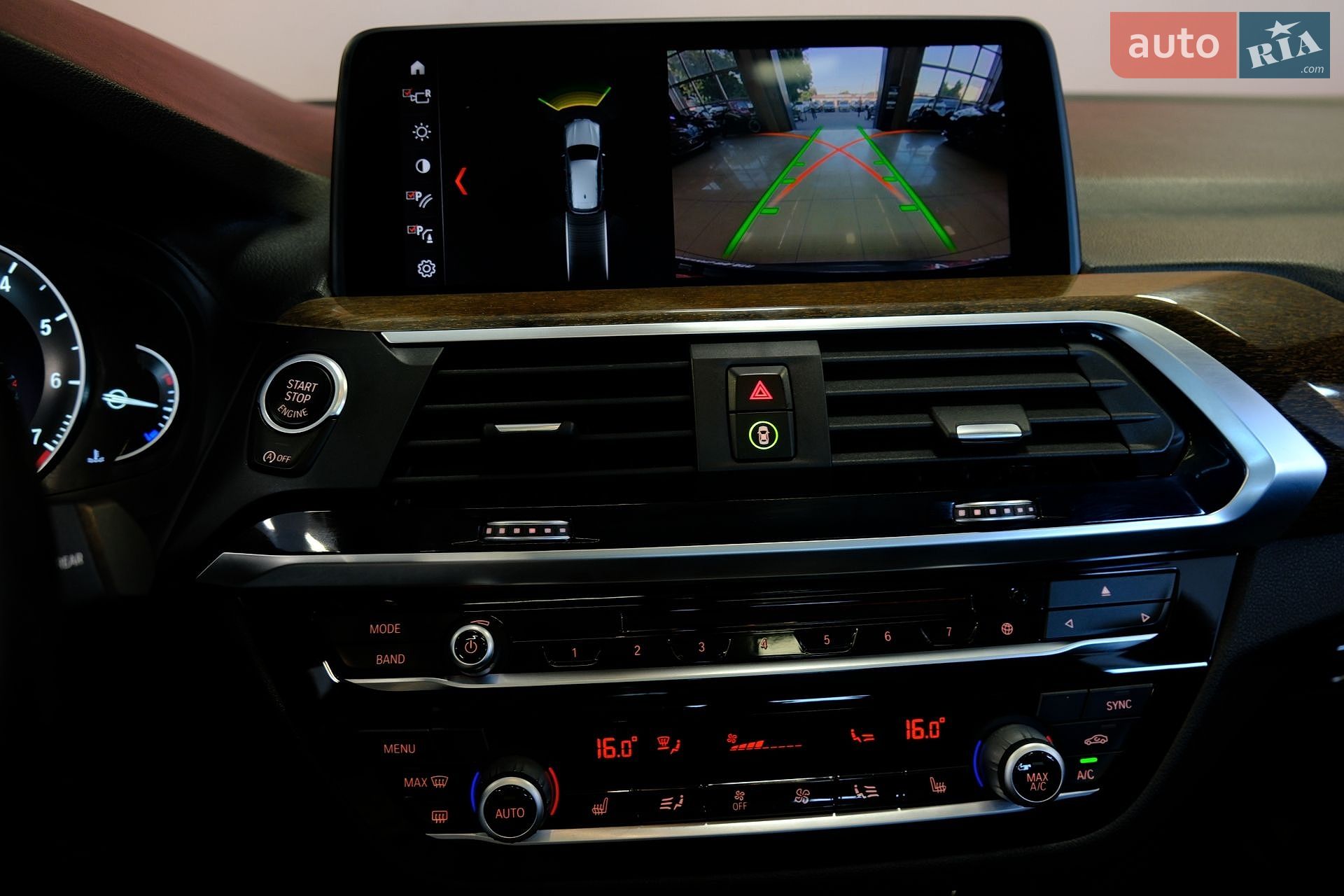 BMW X3 2019 VIN 5UXTR7C58KLR44549 фото оголошення 16 з 39