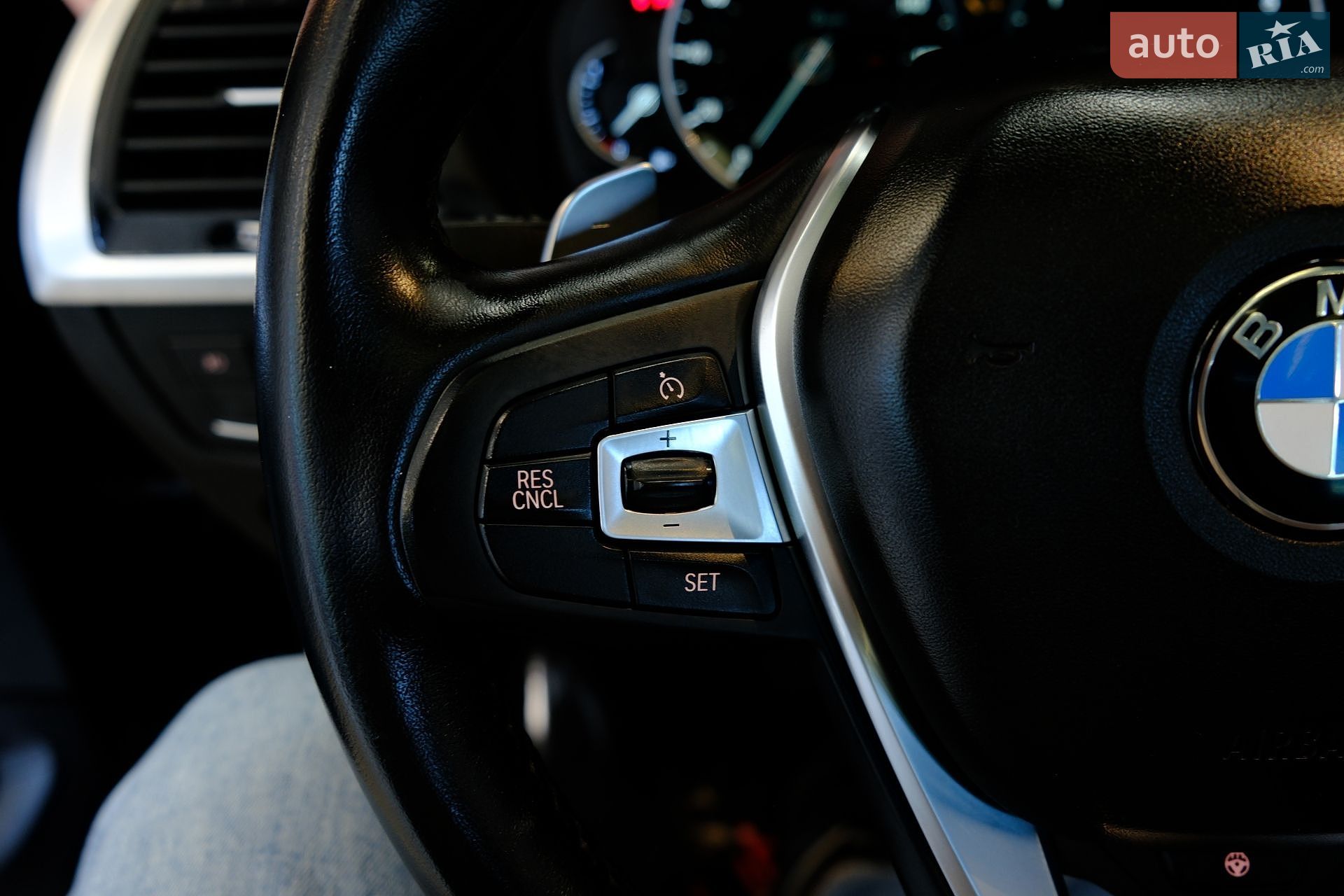BMW X3 2019 VIN 5UXTR7C58KLR44549 фото оголошення 18 з 39