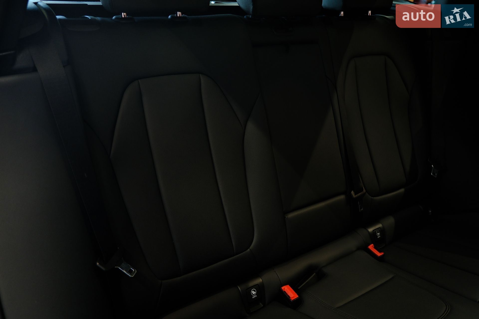 BMW X3 2019 VIN 5UXTR7C58KLR44549 фото оголошення 33 з 39