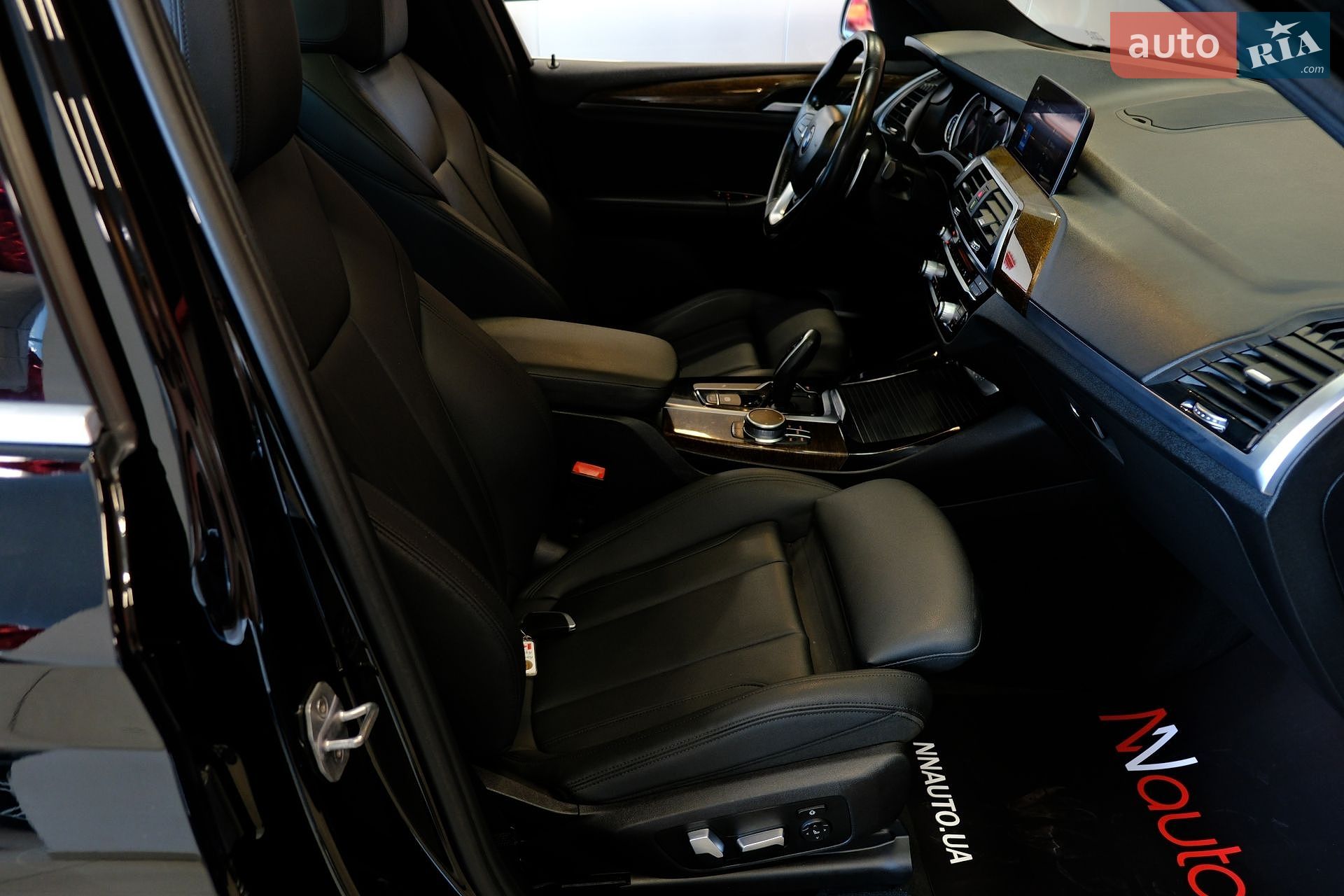 BMW X3 2019 VIN 5UXTR7C58KLR44549 фото оголошення 35 з 39